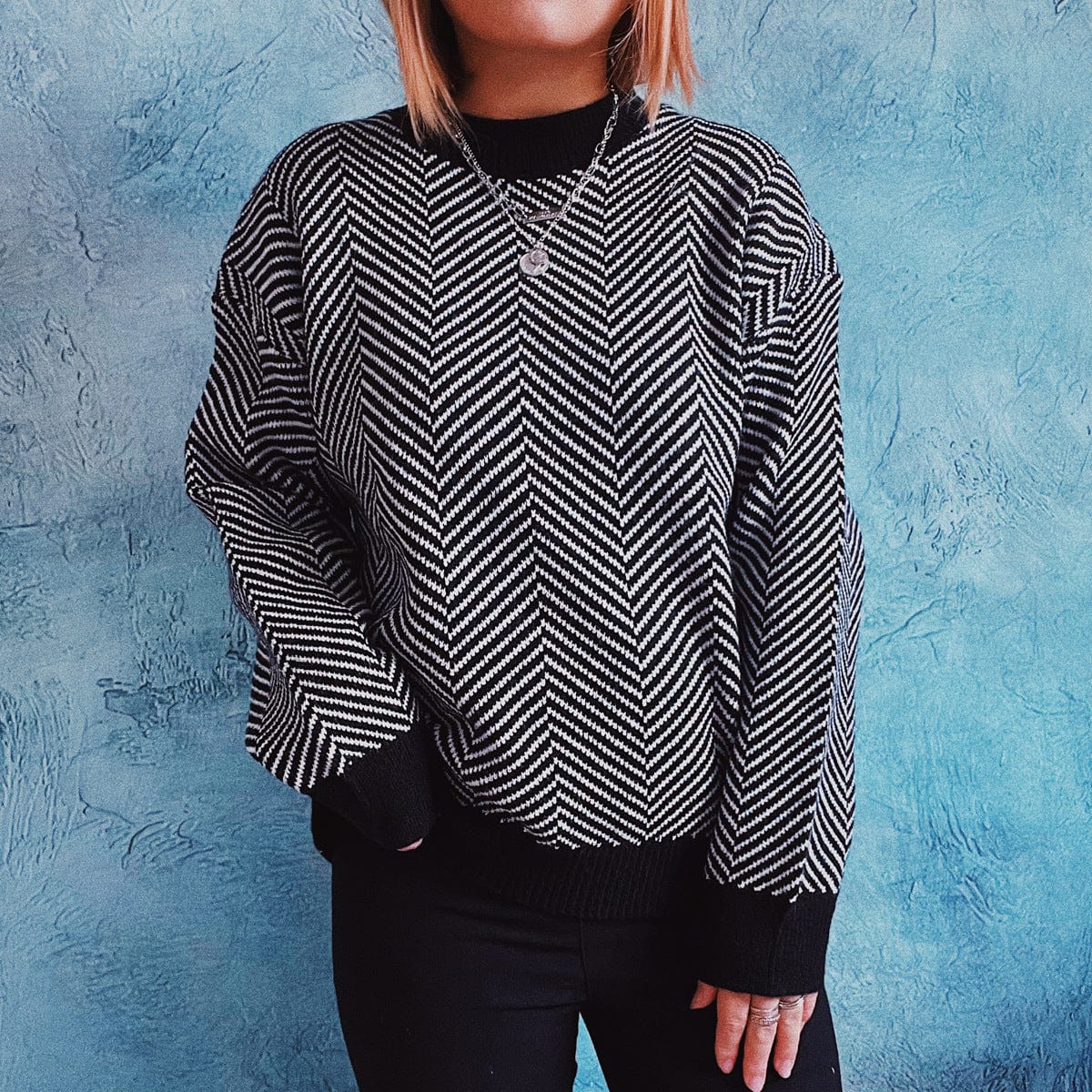 S / black 2022 Autumn And Winter New Commuter OL Slim-Fit Diagonal Striped Round Neck Long Sleeve Knitted Sweater Pullover
