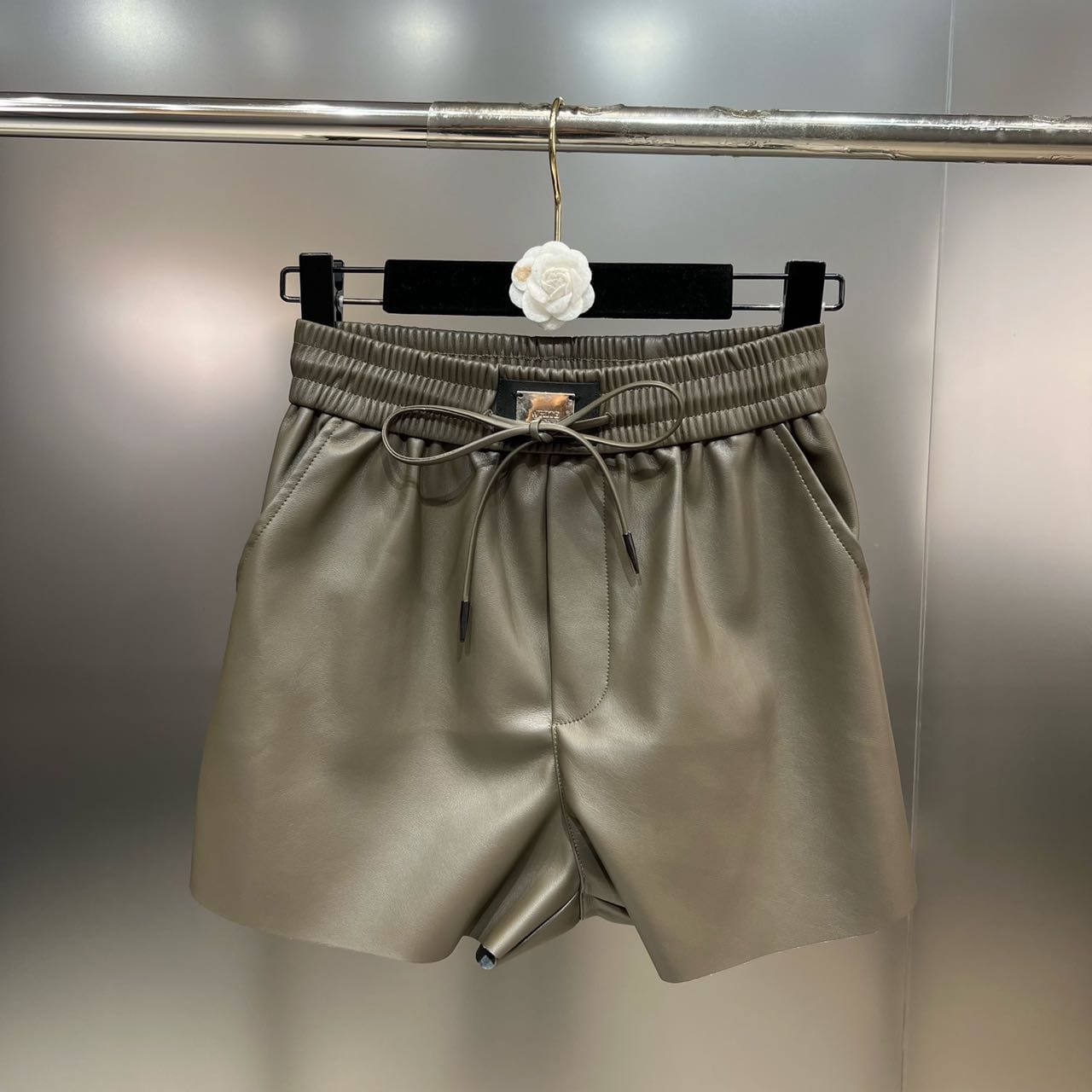 S / Green OUDINA Street Fashion Elastic Waist Drawstring Casual Ladies Women Faux PU Leather Shorts