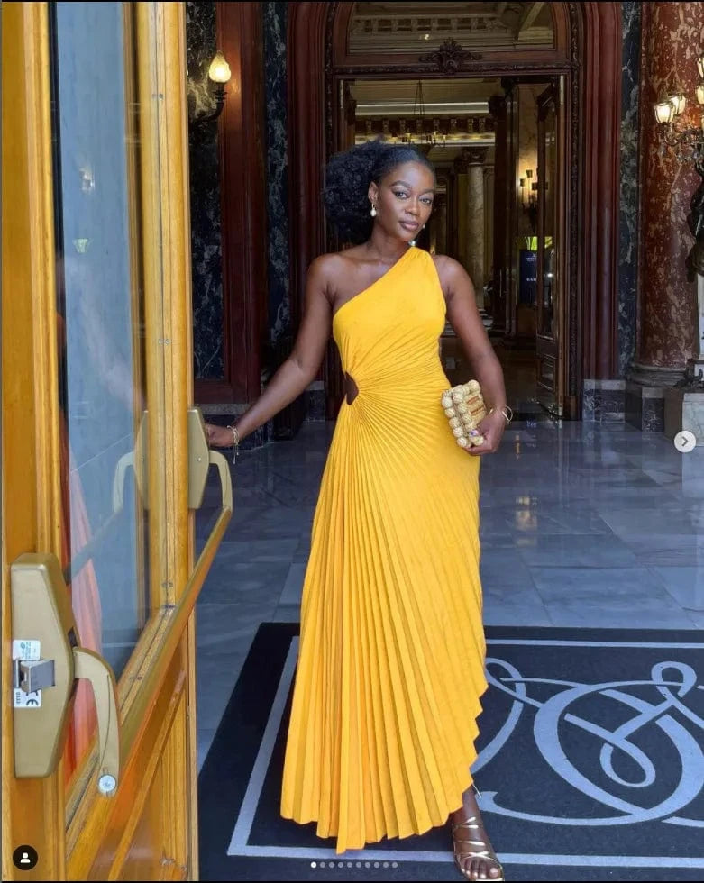 S / Yellow Hot selling ladies elegant party long maxi sexy dress sleeveless one single shoulder pleated women's dresses