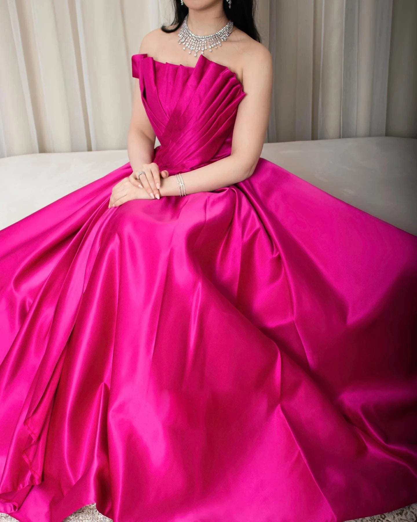 Saudi Arabia Fuchsia Satin Dubai Evening Dress For Women Wedding 2024 Elegant Scalloped Long Formal Party Gown Sf011