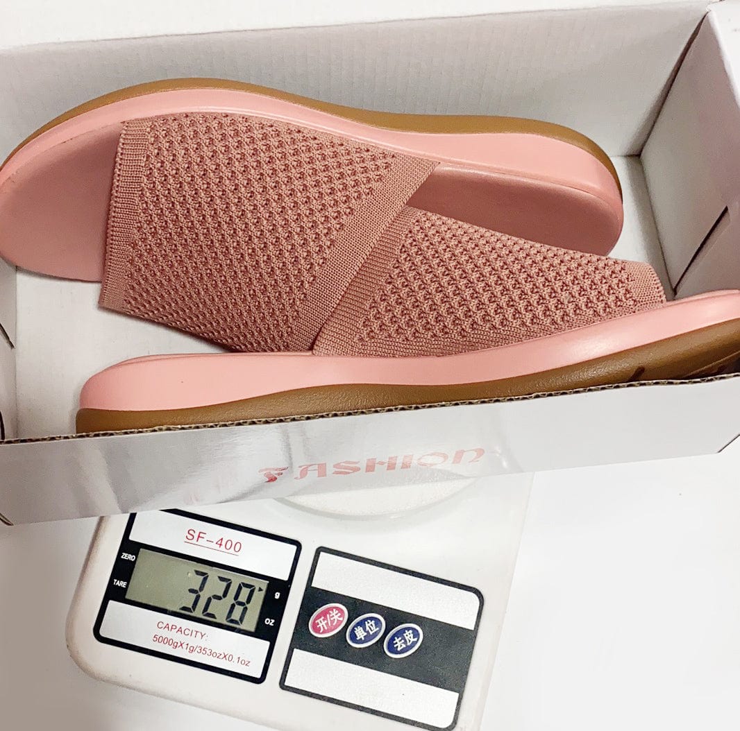 Sell very well in USA Woman fly Knitting weaving home indoor outdoor summer women sandals trending pink slippers for women