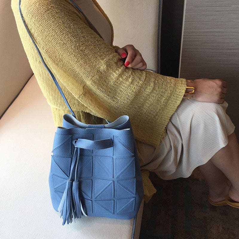 Wholesale 2022 Korean Bucket Wide Shoulder Strap Messenger Bags Leather Handbags Set Tote Women
