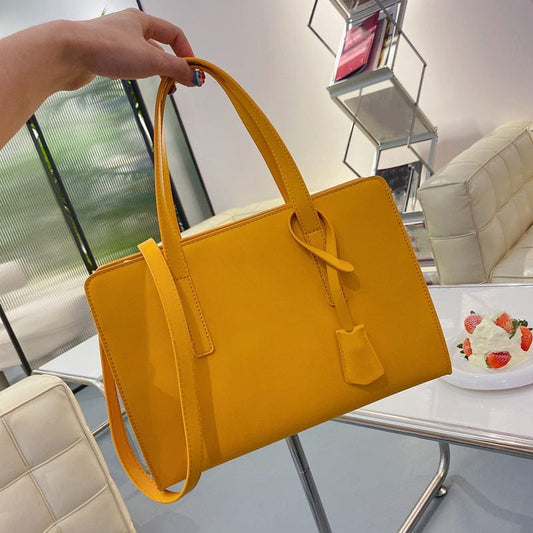 Wholesale hot selling ladies designer bags luxury large capacity simple handbags for women