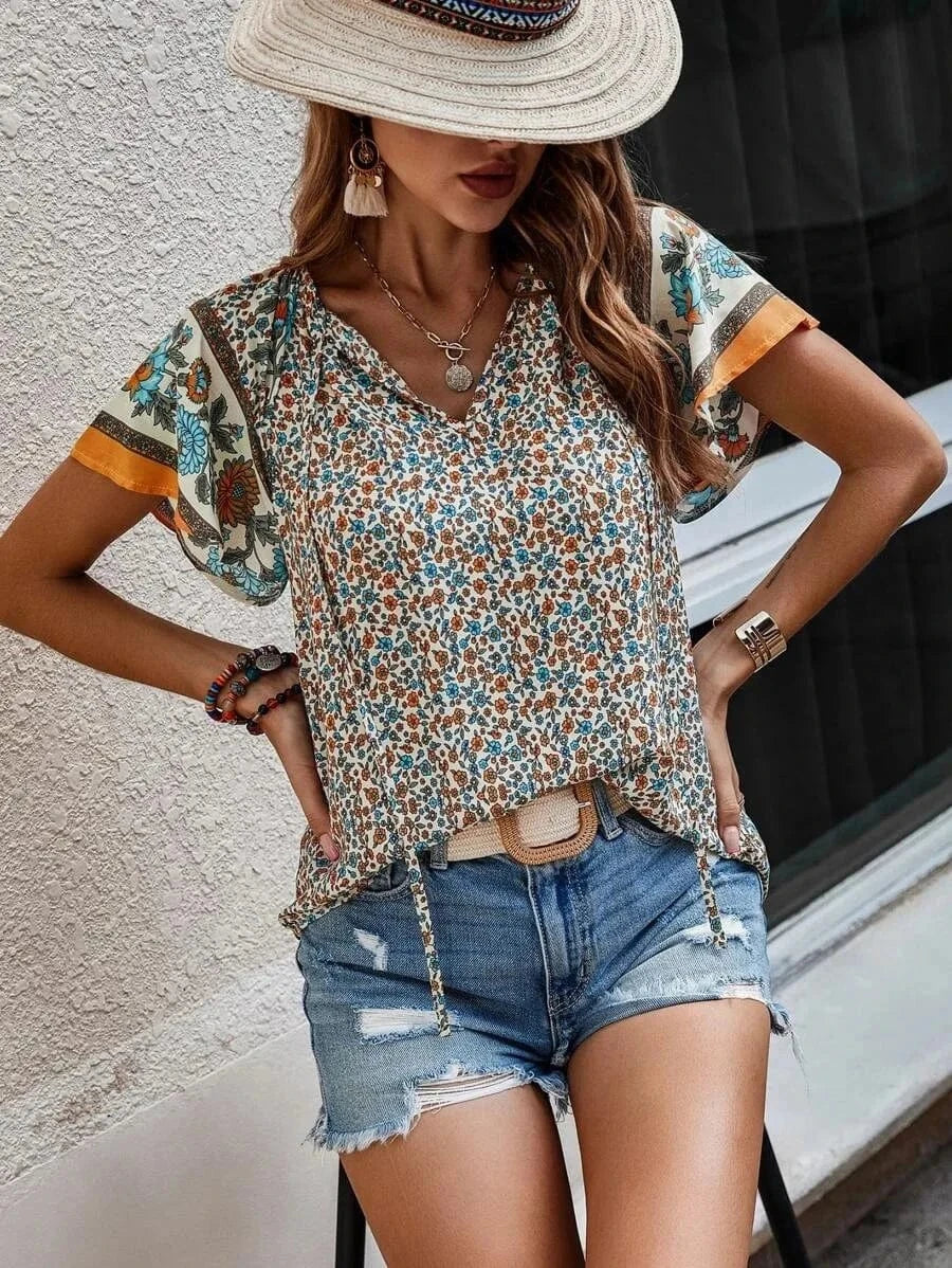 Wholesale Summer Vintage Outfits Petal Sleeve Print Woman Tops Fashionable Elegant Blouses Womens T-Shirt