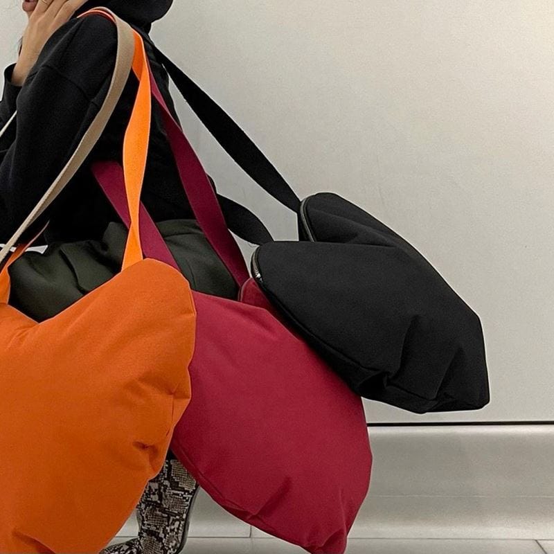 XLL custom logo fashionable 2022 summer retro love heart zipper crossbody bags shoulder handbag women's messenger bags