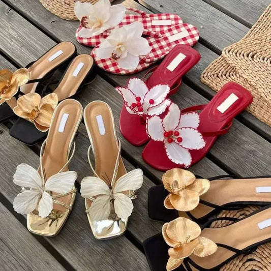 1 Pair Of Simulated Butterfly Decoration Fashion Cute Design Sweet Fresh Literary Ladies Flower Hole Shoes Sandals Accessories - SN Wigs & More