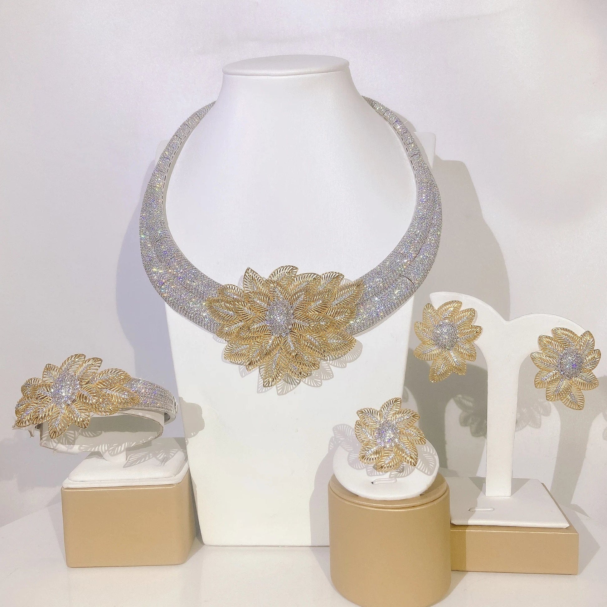 10 / 5 Latest Fashion 24K 18K Gold Plated Wedding Gift Jewelry set Bridal Zircon High Quality Necklace Earring Bracelet Ring Jewels