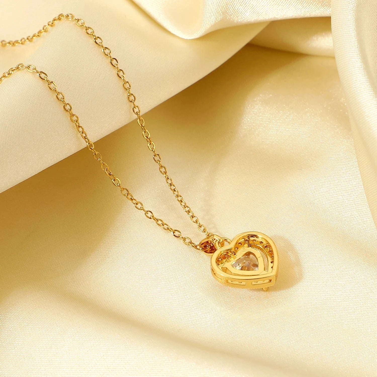 16inches / JDN20655 Exquisite Women Wedding Bridal Jewelry Stainless Steel Gold Large Single Shiny Crystal Heart Pendant Necklace For Engagement