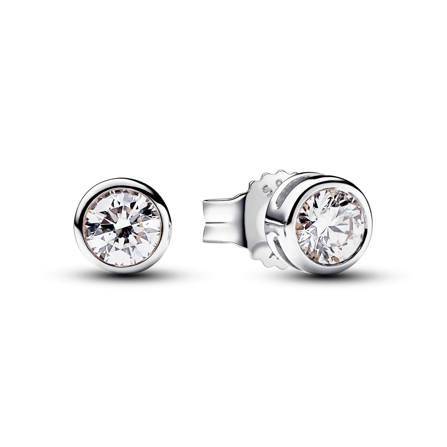 17 Wholesale high-quality sterling silver 925 earrings series trend charm suitable for jewelry making.