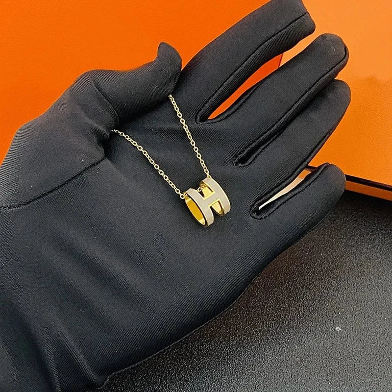 18inches / Gold+Khaki Wholesale Newest 2022 Trendy Gold initial H Letter Titanium Steel Pendant Necklace Female Fashion Stainless Steel Jewelry