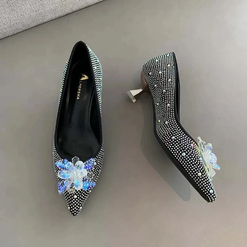 2022 Sexy Female Wedding Banquet Stilettos Pumps Fashion Women Point Toe Crystal Flower Sandals