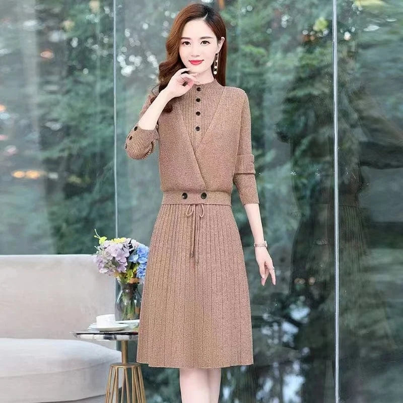 2023 autumn new high-quality round neck lotus sleeve fashion women slimming solid color knit dress