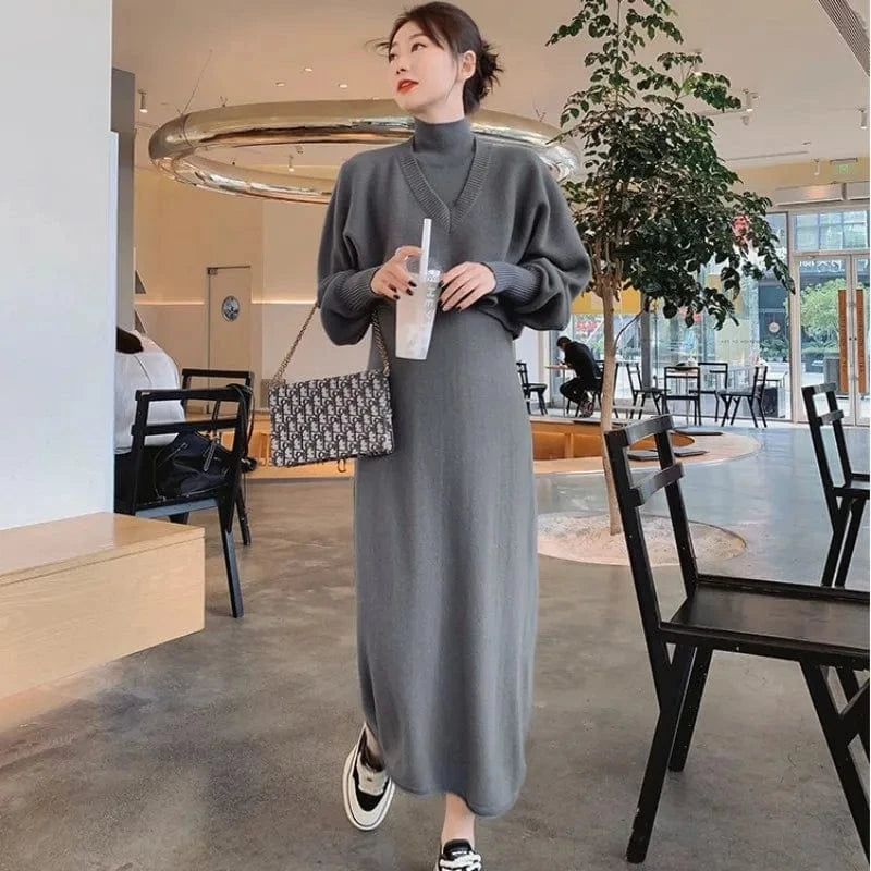 2023 Autumn winter high quality fashion women's solid color semi-high neck mid-length loose two-piece knit dress