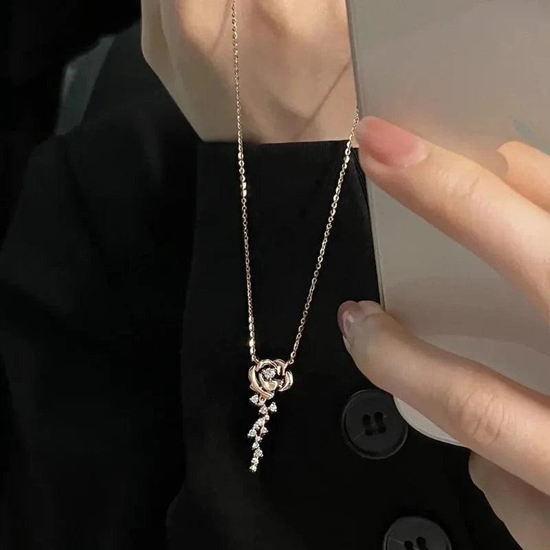 2023 Eternal Rose With Necklace French Retro Dainty Flower Necklace Fashion  Simple Diamond Necklace Jewelry