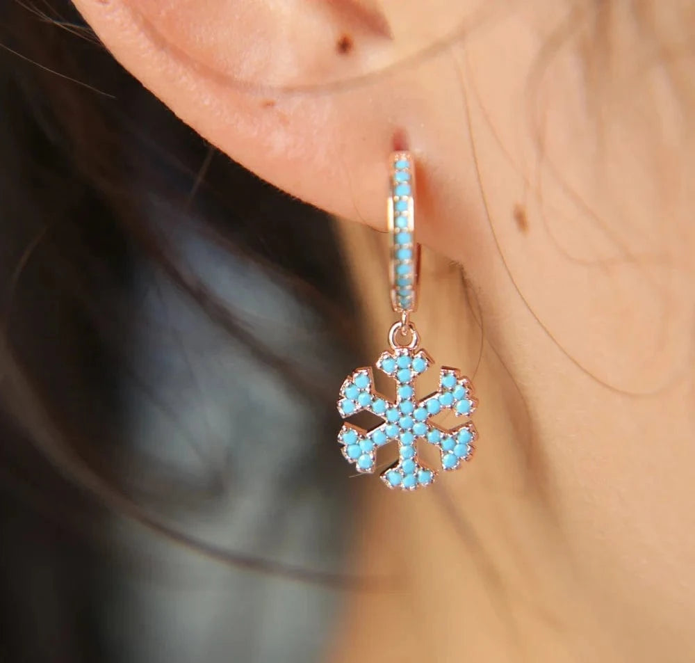 2023 high quality pave nano turquoise snowflake dangle Huggie hoop earring Christmas gift fashion women jewelry