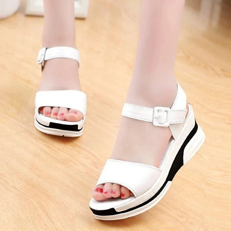 2023 Wholesale Heel Sandals Shoes Big Size Luxury Women Platform Sandals Slip On Ladies Party Shoes
