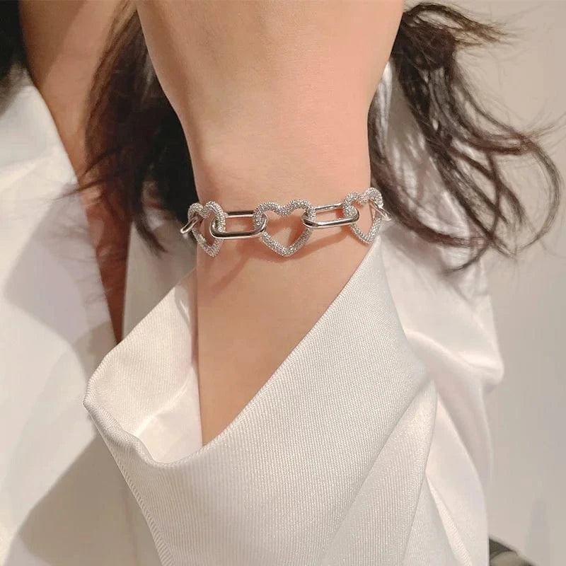 2024 AAAAA CZ Tennis Bracelet Bangles Gift Jewelry Hot Sell Designer S925 Sterling Silver Heart Diamond Chunky Silver Girl Zircon