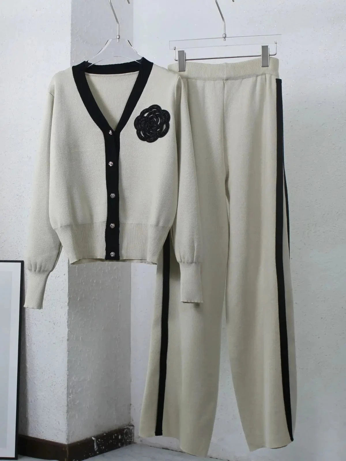 2024 Autumn And Winter New Sweater Set V-neck Long-sleeved Cardigan Top Loose Wide-leg Pants Two-piece Set