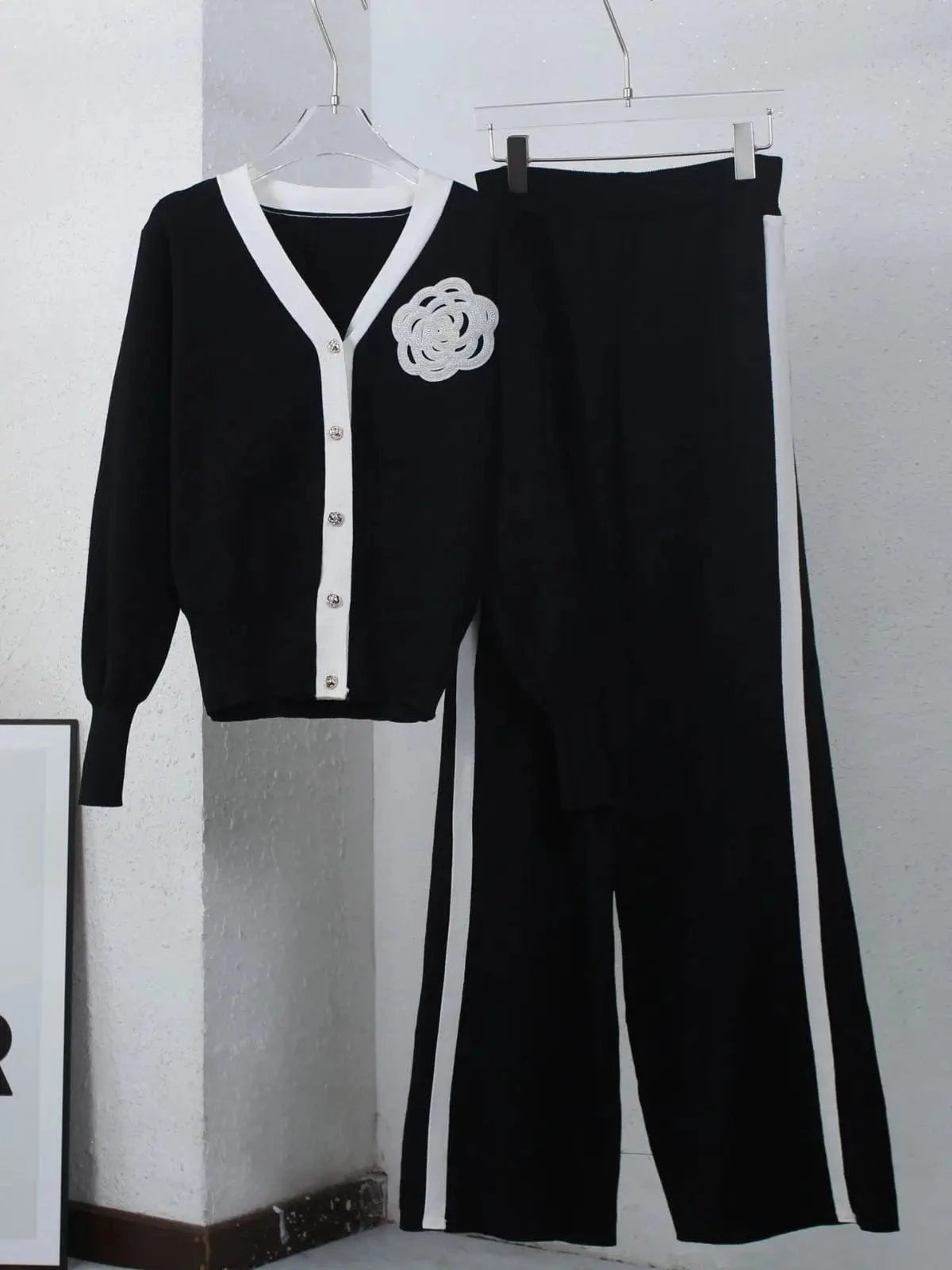 2024 Autumn And Winter New Sweater Set V-neck Long-sleeved Cardigan Top Loose Wide-leg Pants Two-piece Set