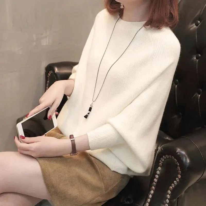 2024 Autumn high-quality best-selling Bat-sleeved round neck loose solid color fashion women's knit sweater