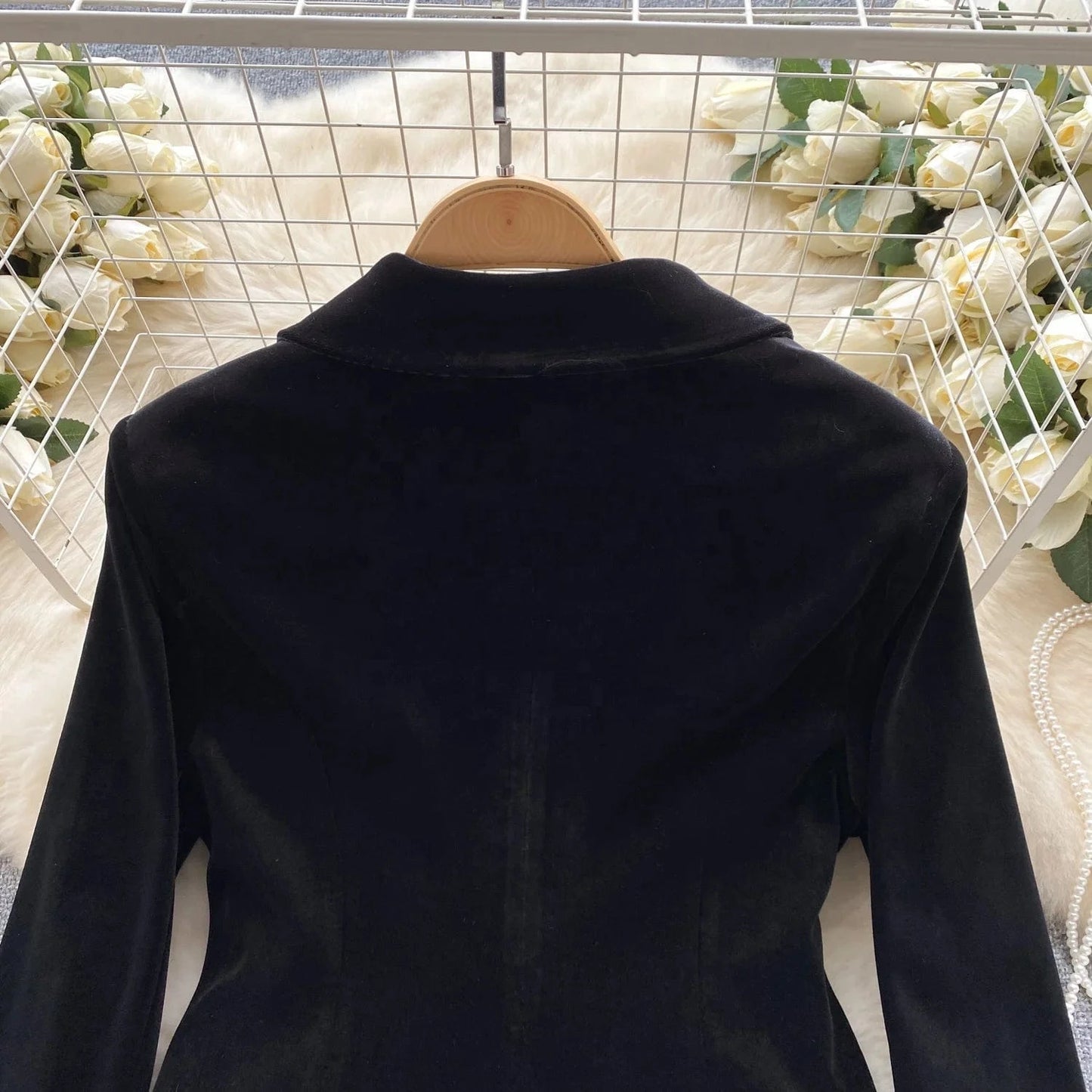 2024 Autumn New High-end Feeling Light Mature Top Patchwork Velvet Jacket Blazer Women