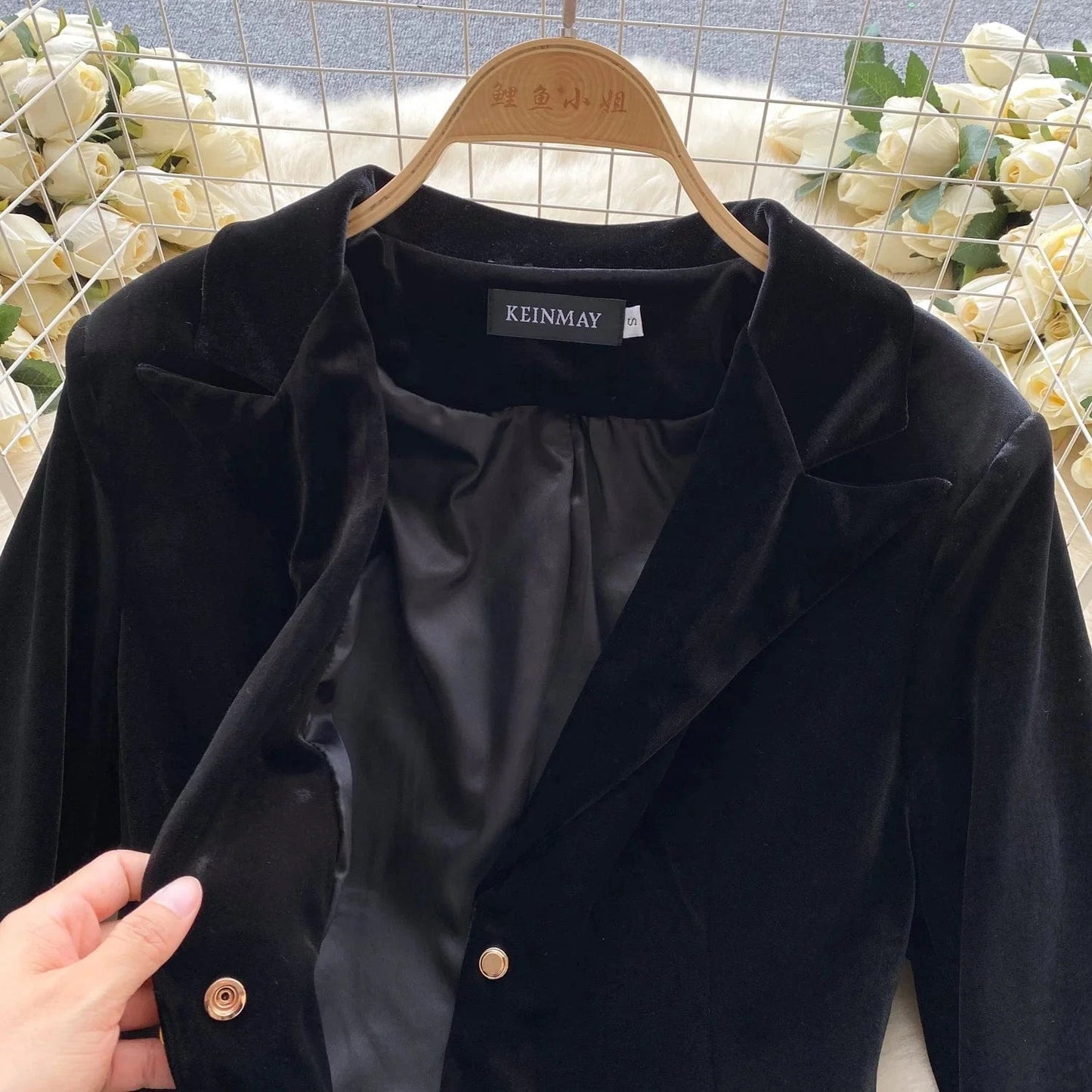 2024 Autumn New High-end Feeling Light Mature Top Patchwork Velvet Jacket Blazer Women