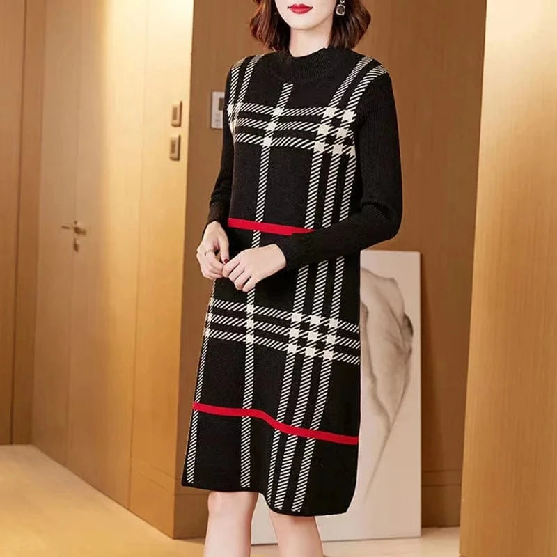 2024 autumn/Winter new arrivals best-selling women's crew-neck long-sleeved plaid printed high-quality sweater dress