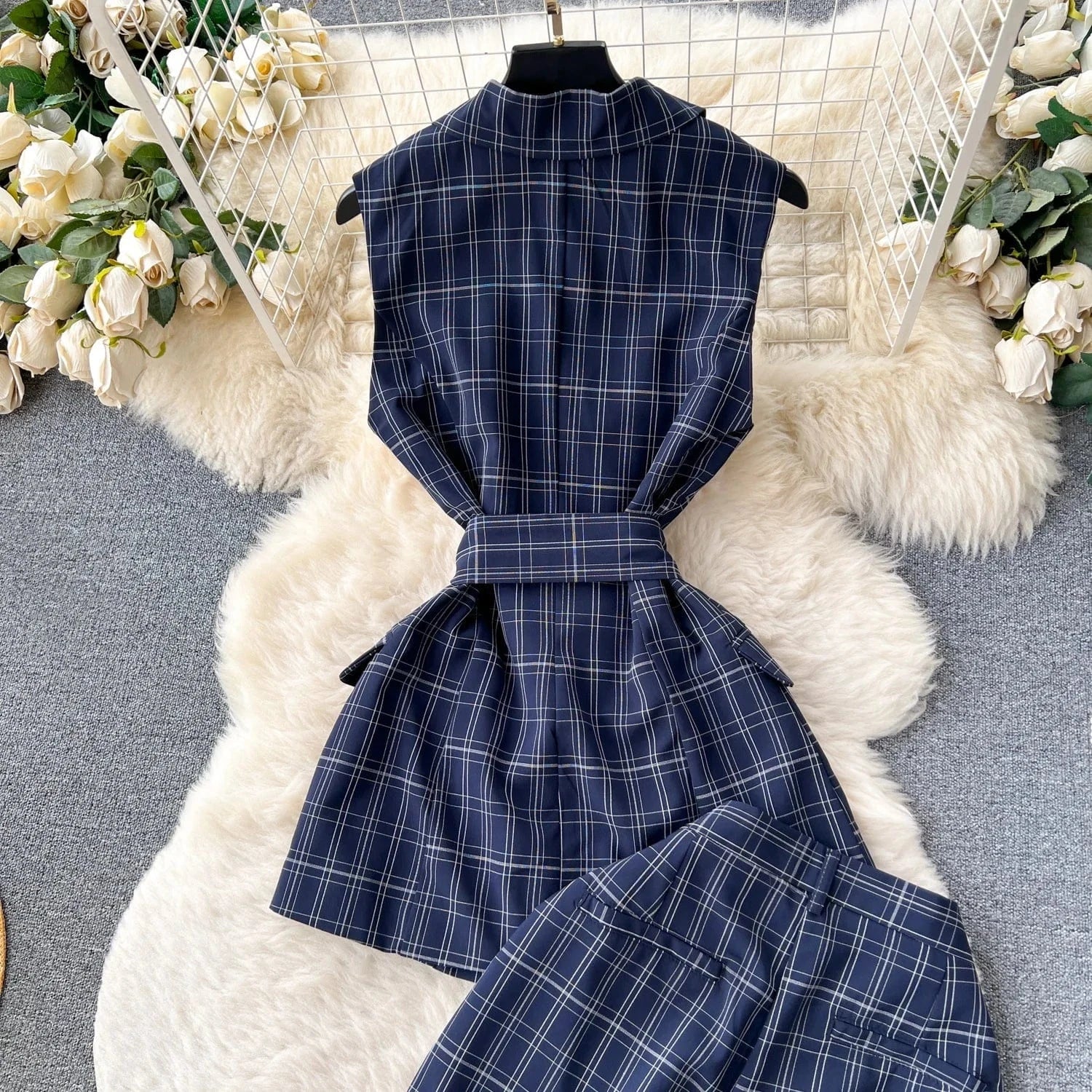 2024 Double Breasted Plaid Lace Up Top Blazer Suits Set For Women For Office