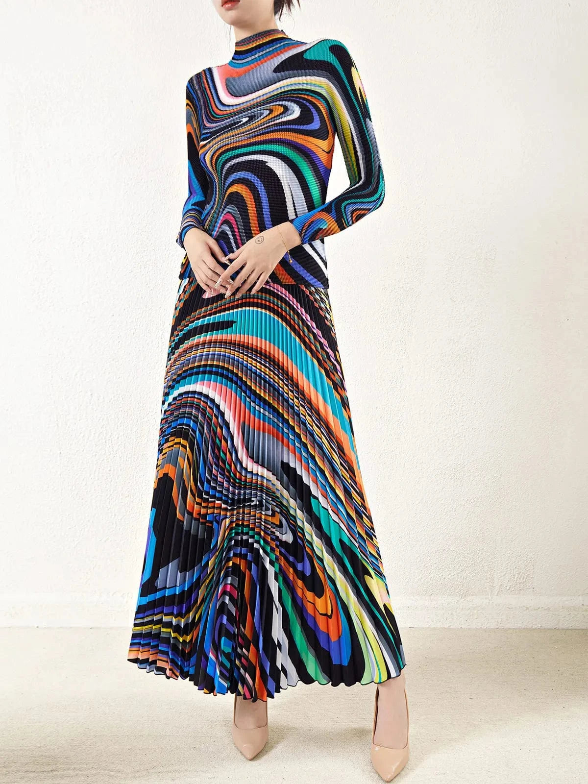 2024 High Quality Miyake Pleated Printed Stretch Top and Long Pleated Skirt One Size Accepts Customized Skirt and Shirt Sets