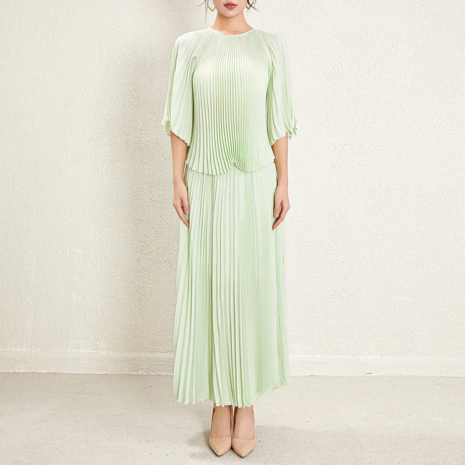 2024 Miyake Pleated 2-Piece Set Batwing Sleeve Ruffle Top Pleated Skirt Women's Set Casual Elegant Women's Two-piece Set