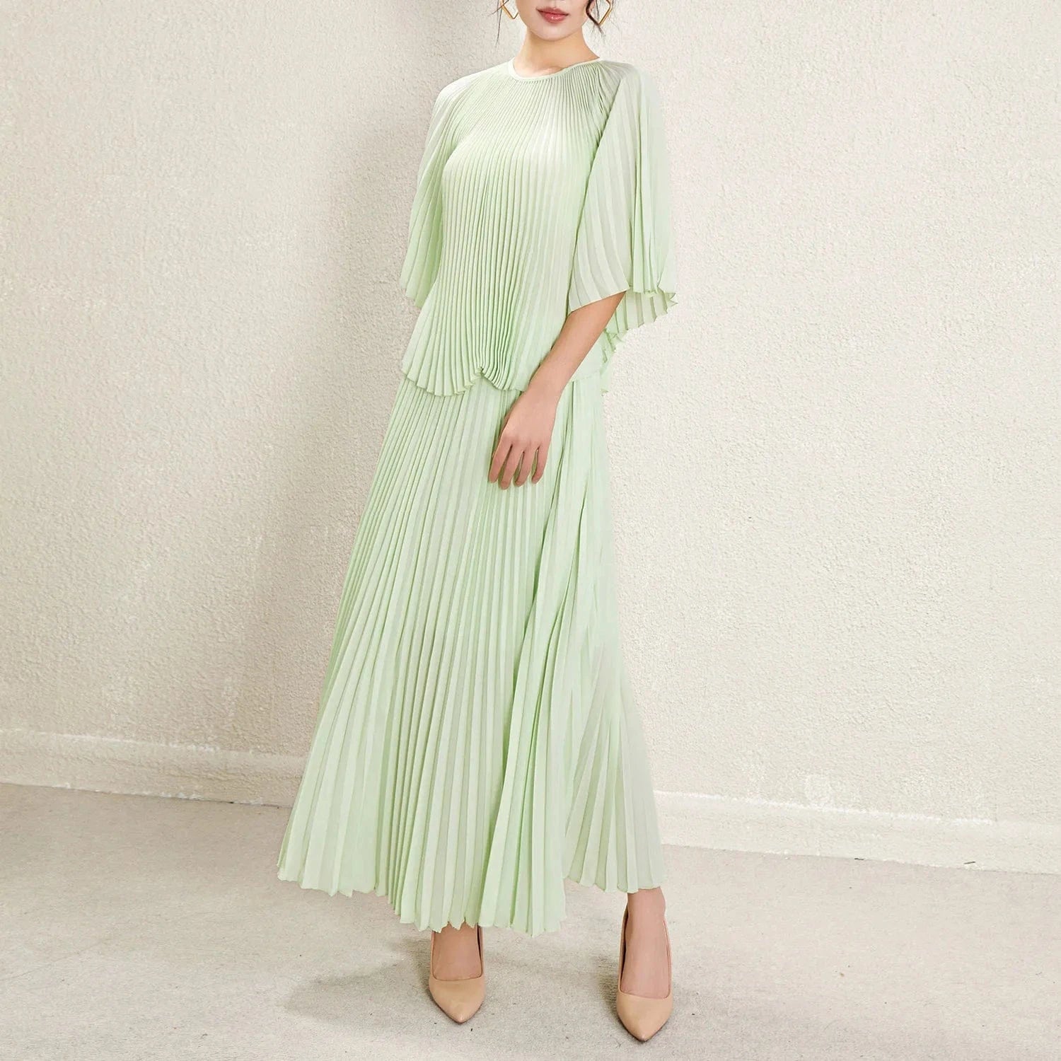 2024 Miyake Pleated 2-Piece Set Batwing Sleeve Ruffle Top Pleated Skirt Women's Set Casual Elegant Women's Two-piece Set