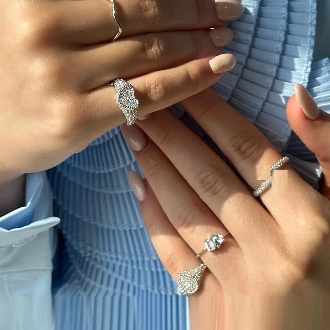 2024 New Arrival Bling Rhodium Plated Open Size Fashion Women Jewelry Paved 5A CZ Heart Water Drop Diamond Pinky Finger Ring