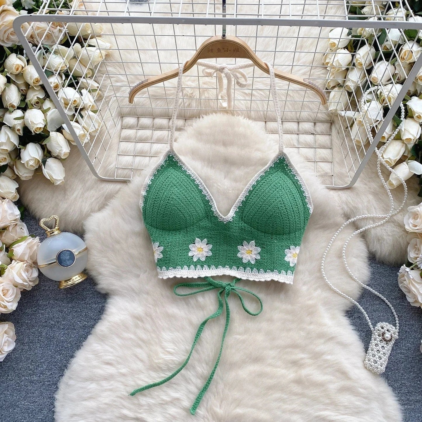 2024 New Arrival Off Shoulder Flower Decoration Women Top For Summer