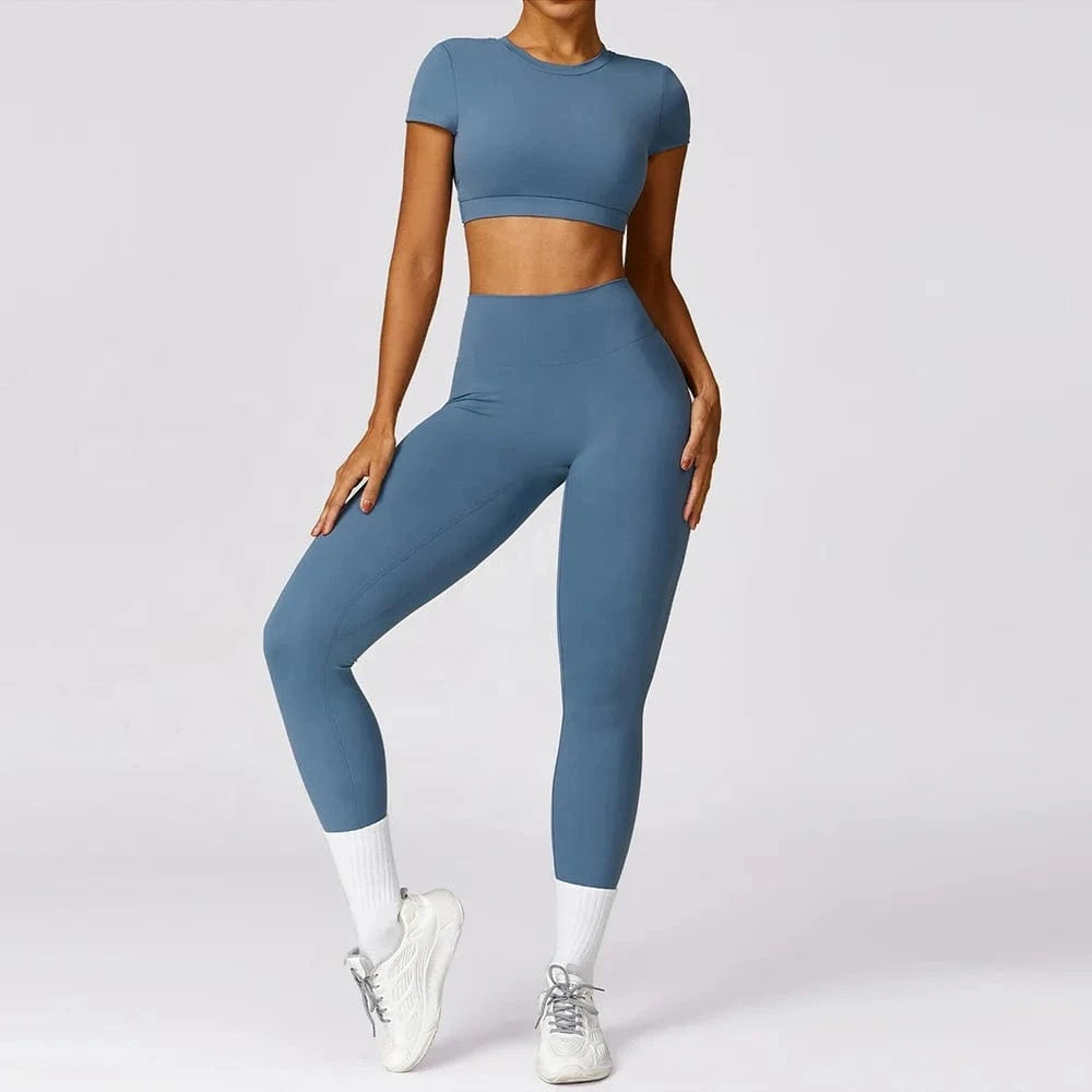 2024 New Arrival Yoga Sets Fitness Women Elastic Breathable Scrunch High Quality Push Up Workout Sets For Women