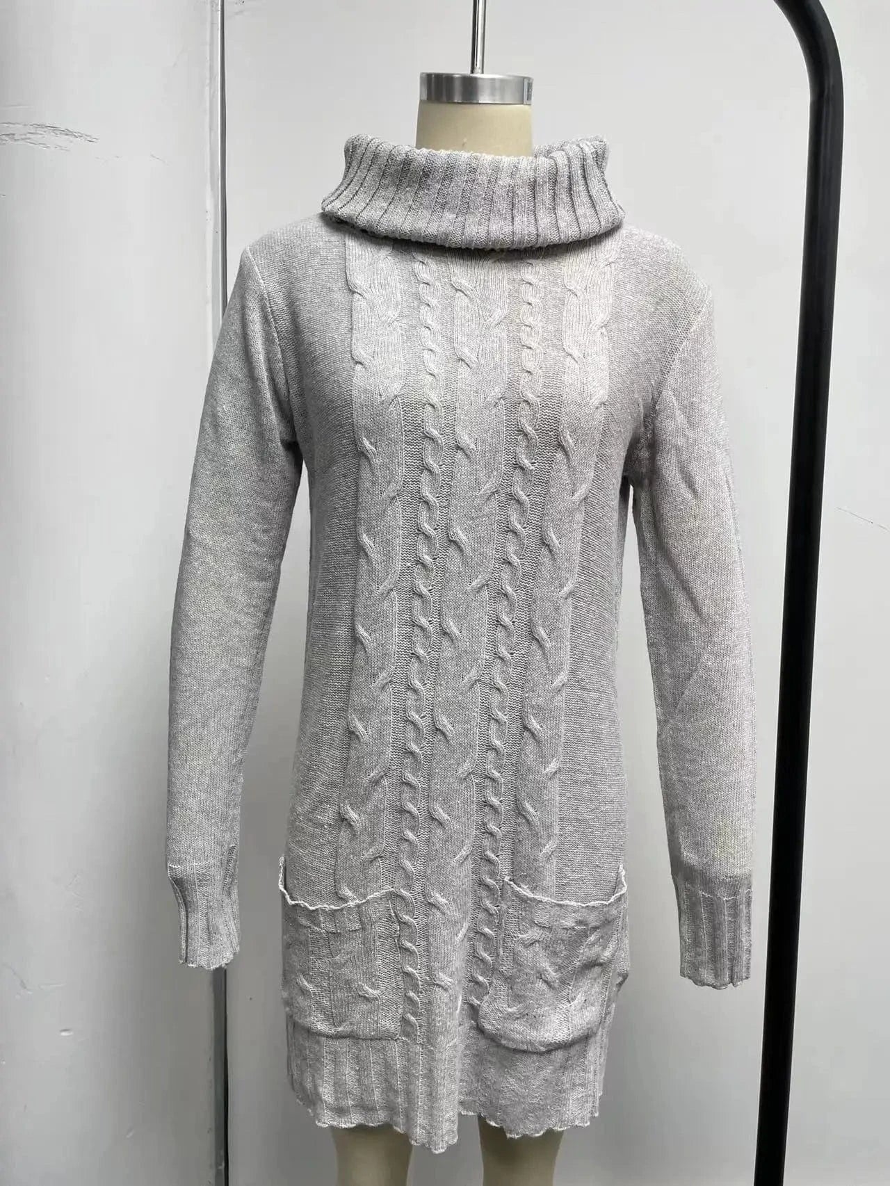 2024 New Design Autumn-Winter Large Size Fashion Pullover Woman's Dress Sweater