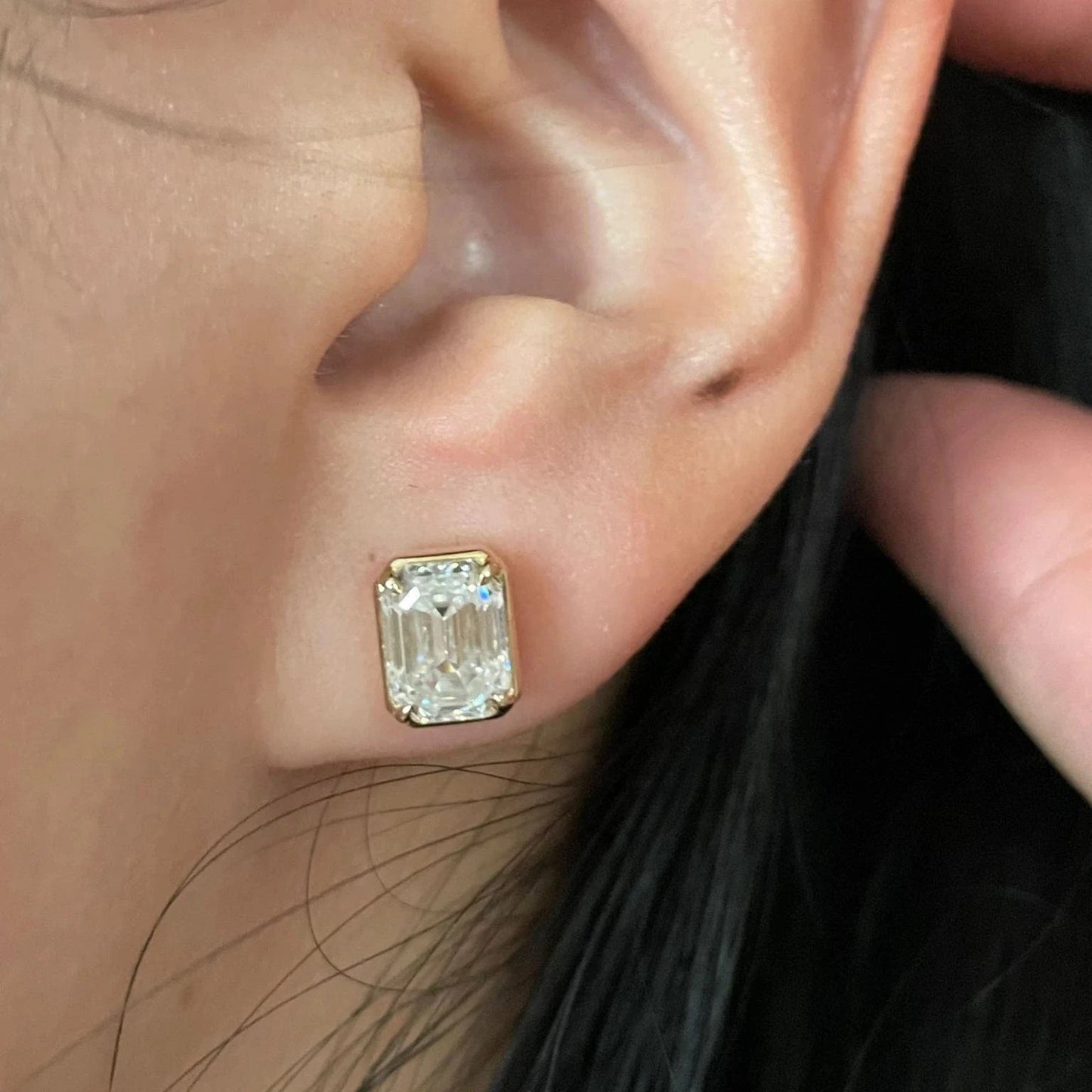 2024 new design Luxury ear rings women sterling silver 925 windmill cut emerald moissanite earrings
