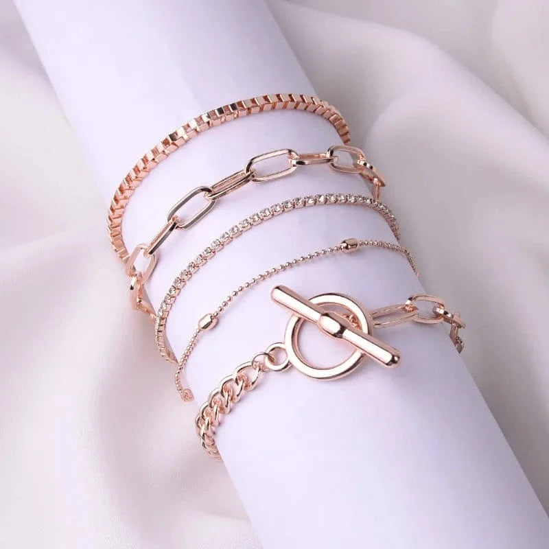 2024 New Fashion Diamond Bracelet Popular Minimalist Retro OT Buckle Bracelet Personalized Geometric Hollow Bracelet