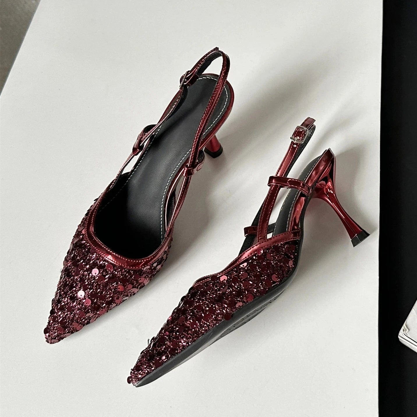 2024 new fashion sandals sequins pointed heel shoes 8.5CM high shoes hot sale