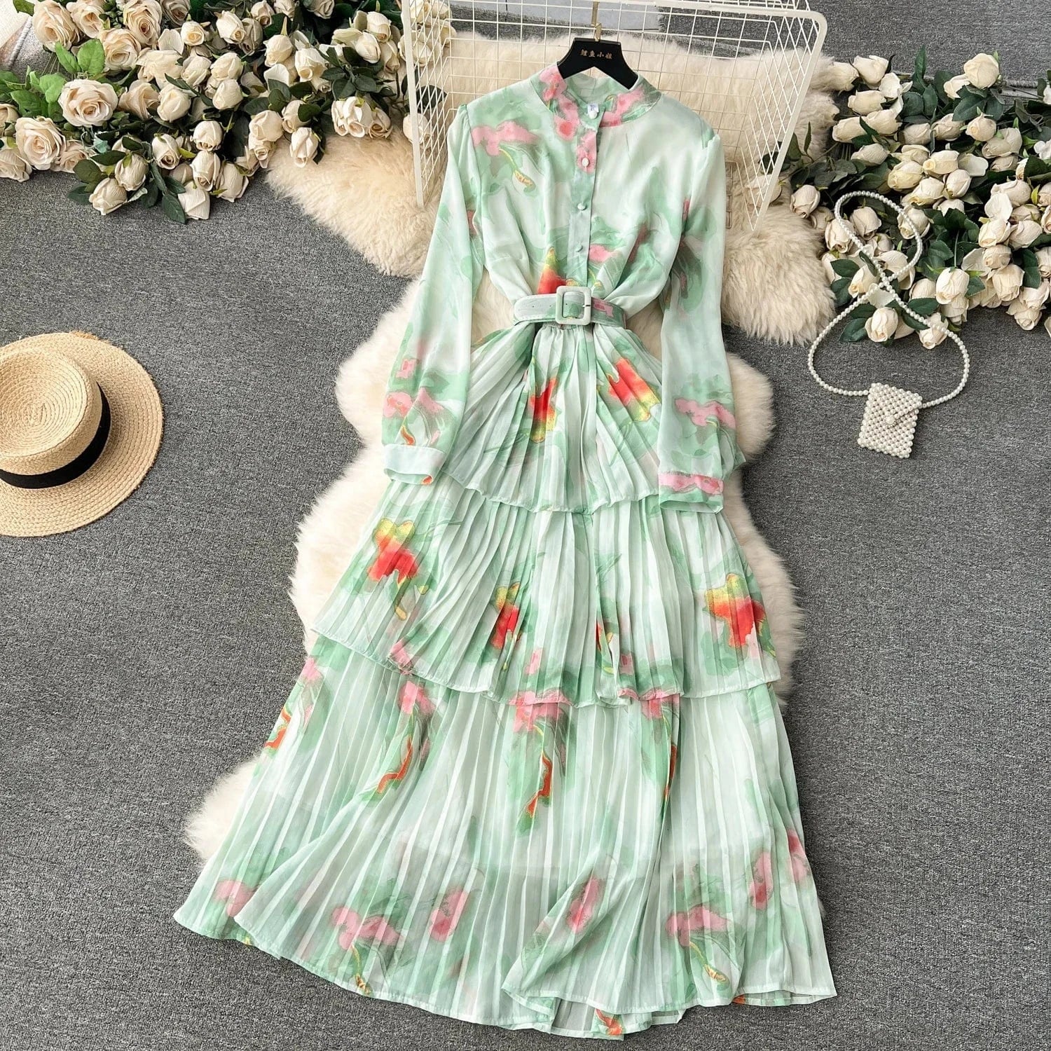 2024 new French gentle style printed chiffon dress women's pleated ruffled edge cake skirt holiday dress