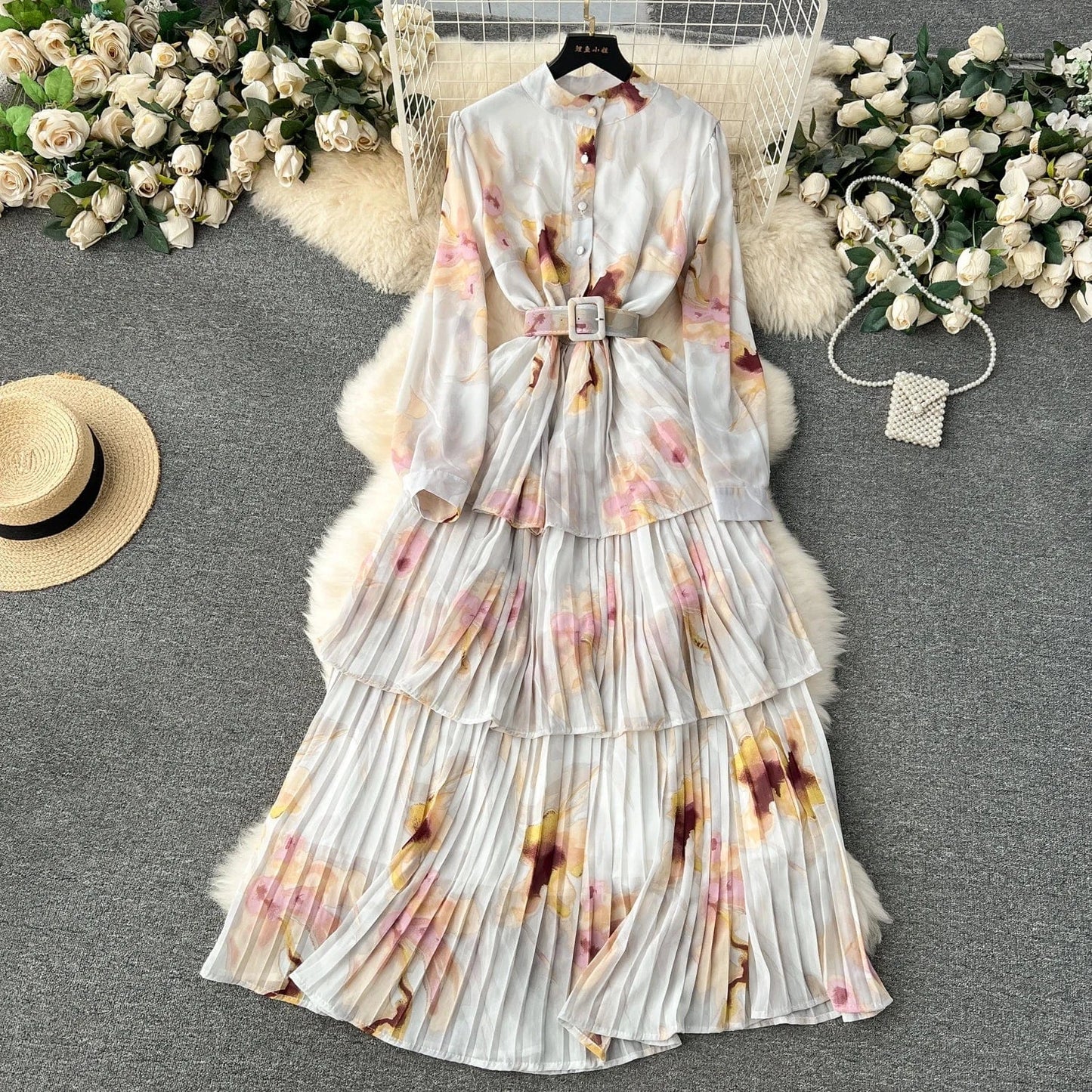 2024 new French gentle style printed chiffon dress women's pleated ruffled edge cake skirt holiday dress