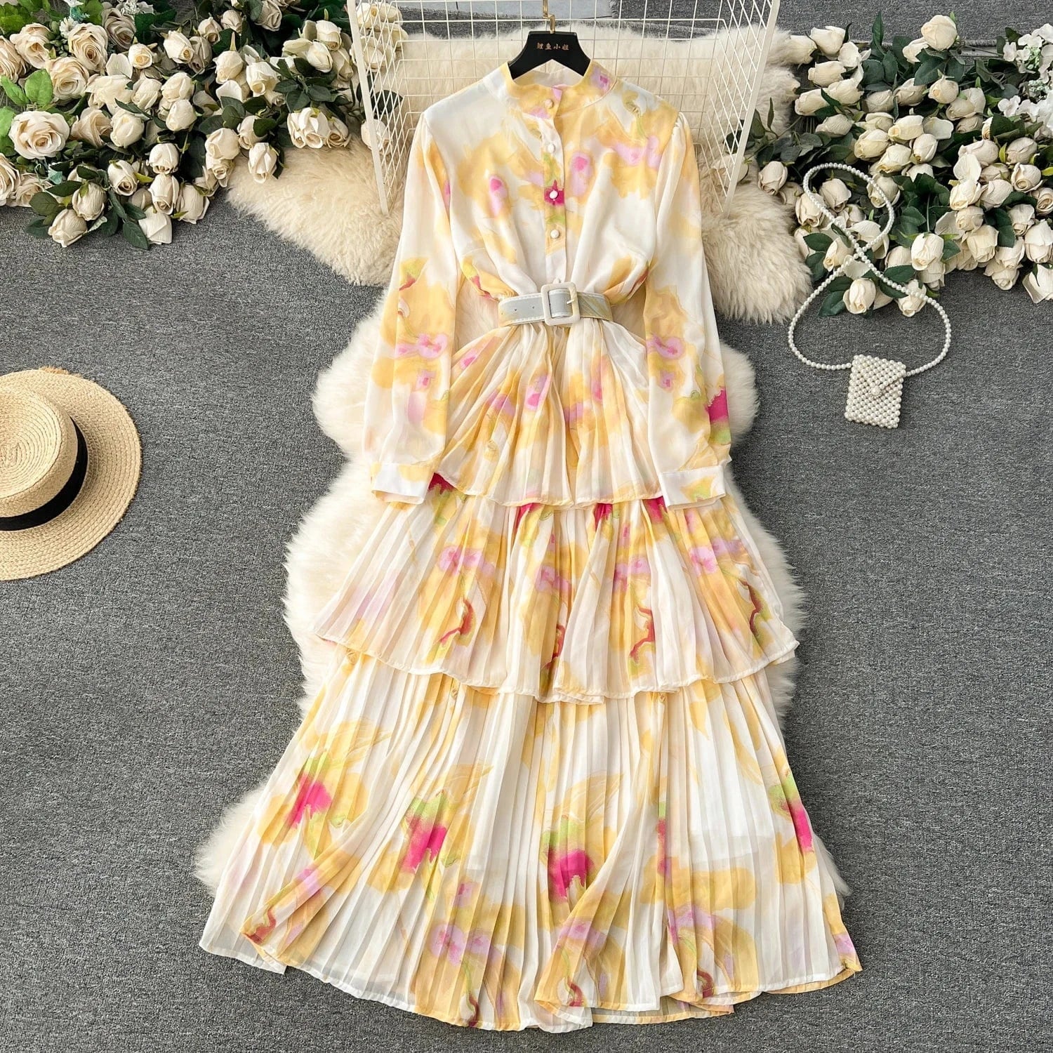 2024 new French gentle style printed chiffon dress women's pleated ruffled edge cake skirt holiday dress
