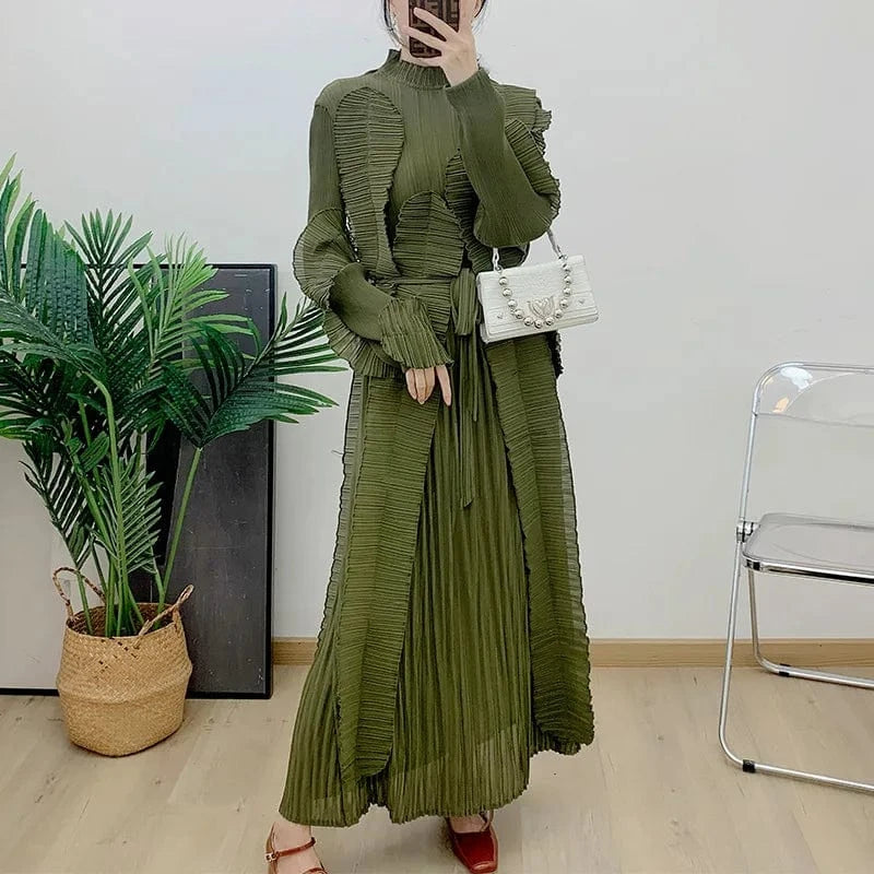 2024 New Spring And Summer Design Splicing Lace Plus Size Dress Women's Irregular Miyake Pleated Dress