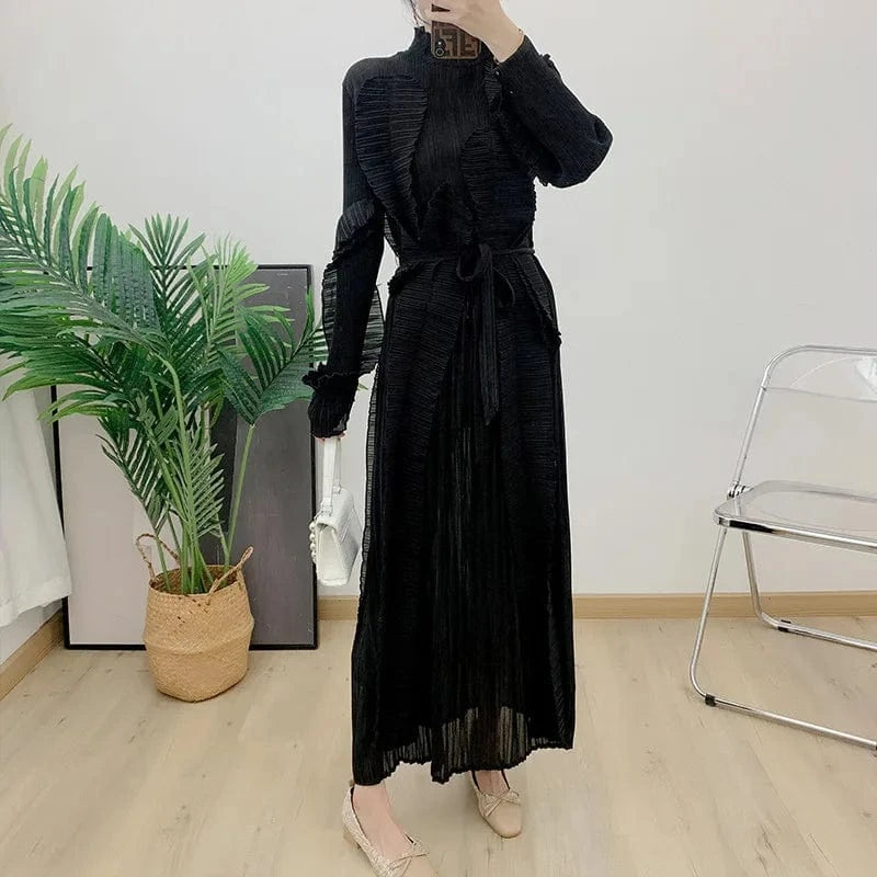 2024 New Spring And Summer Design Splicing Lace Plus Size Dress Women's Irregular Miyake Pleated Dress