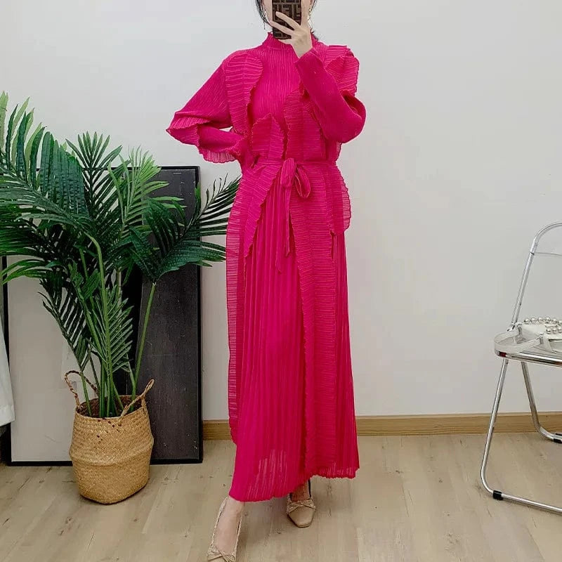 2024 New Spring And Summer Design Splicing Lace Plus Size Dress Women's Irregular Miyake Pleated Dress