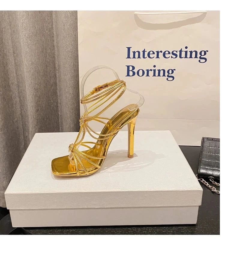 2024 New Square head model catwalk show with diamond buckle Roman one-line sandals ready stock