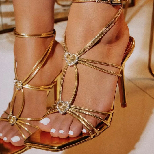 2024 New Square head model catwalk show with diamond buckle Roman one-line sandals ready stock