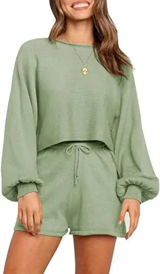 2024 OEM Casual Long Sleeve Solid Color Knit Pullover Sweatsuit 2 Piece Short Sweater Outfits Sets plain sweat suit