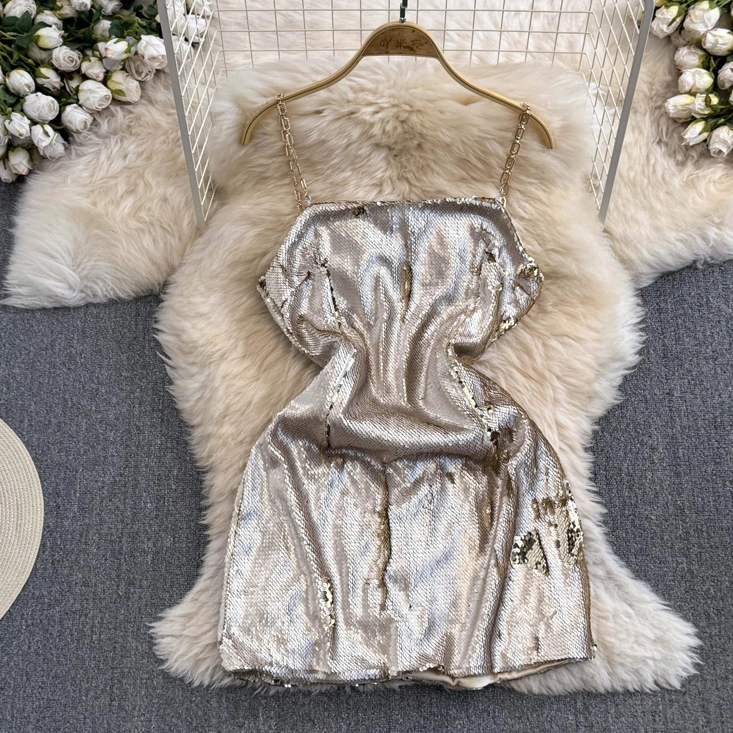 2024 Sleeveless Dress Women Midi Spaghetti Slip Dress Ladies Dresses Clothes Women Wholesale