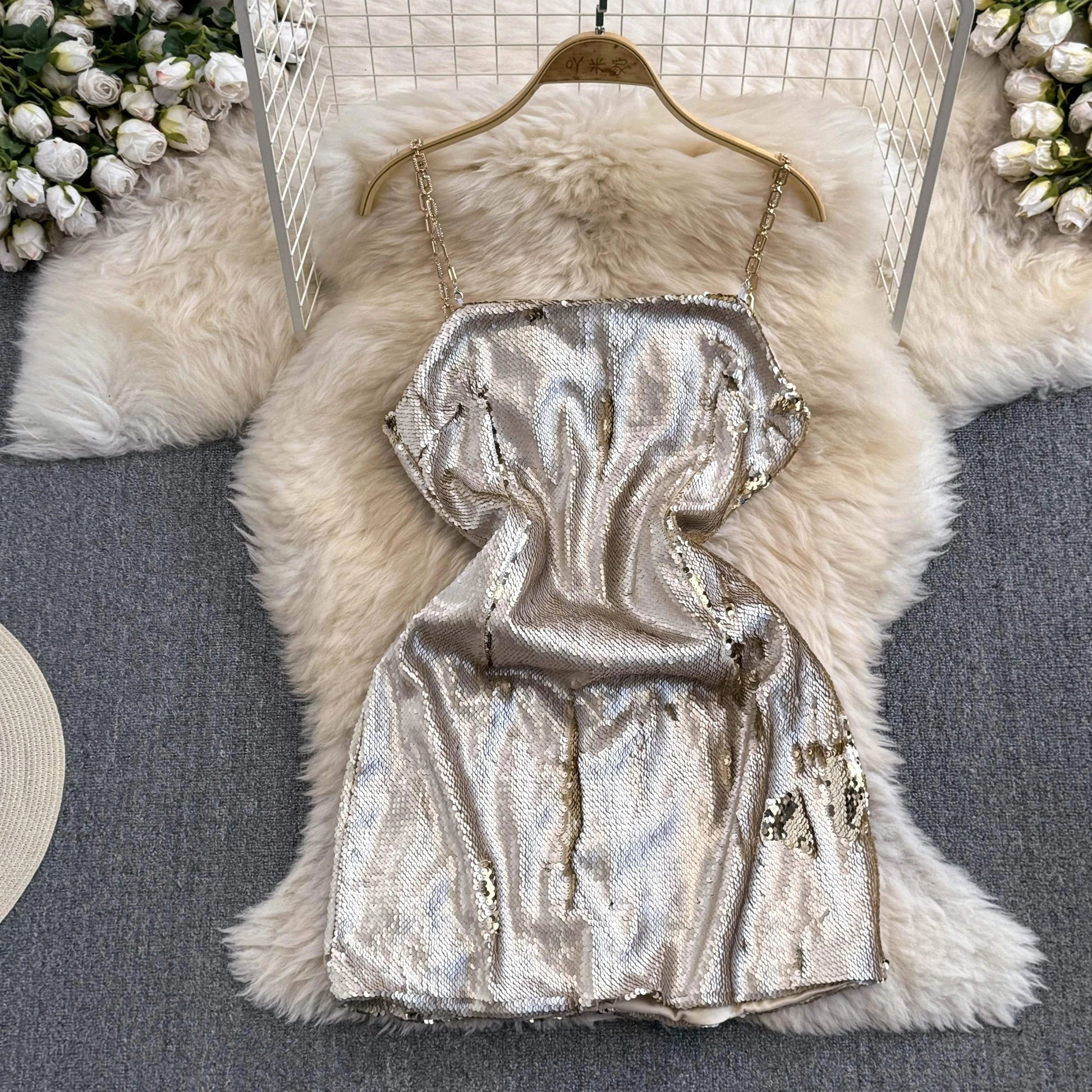 2024 Sleeveless Dress Women Midi Spaghetti Slip Dress Ladies Dresses Clothes Women Wholesale