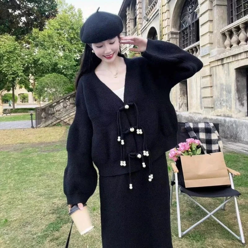 2024 Spring and autumn high-quality fashion women V-neck long sleeve loose solid color knit sweater cardigan skirt two sets